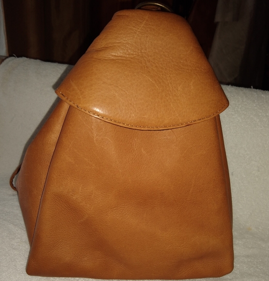 Quality leather backpack. main image 4
